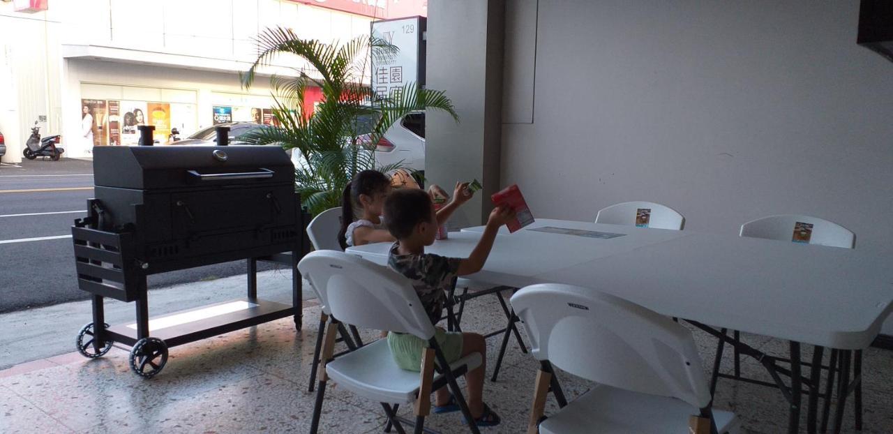 Jia Yuan Homestay Heng-ch'un Buitenkant foto