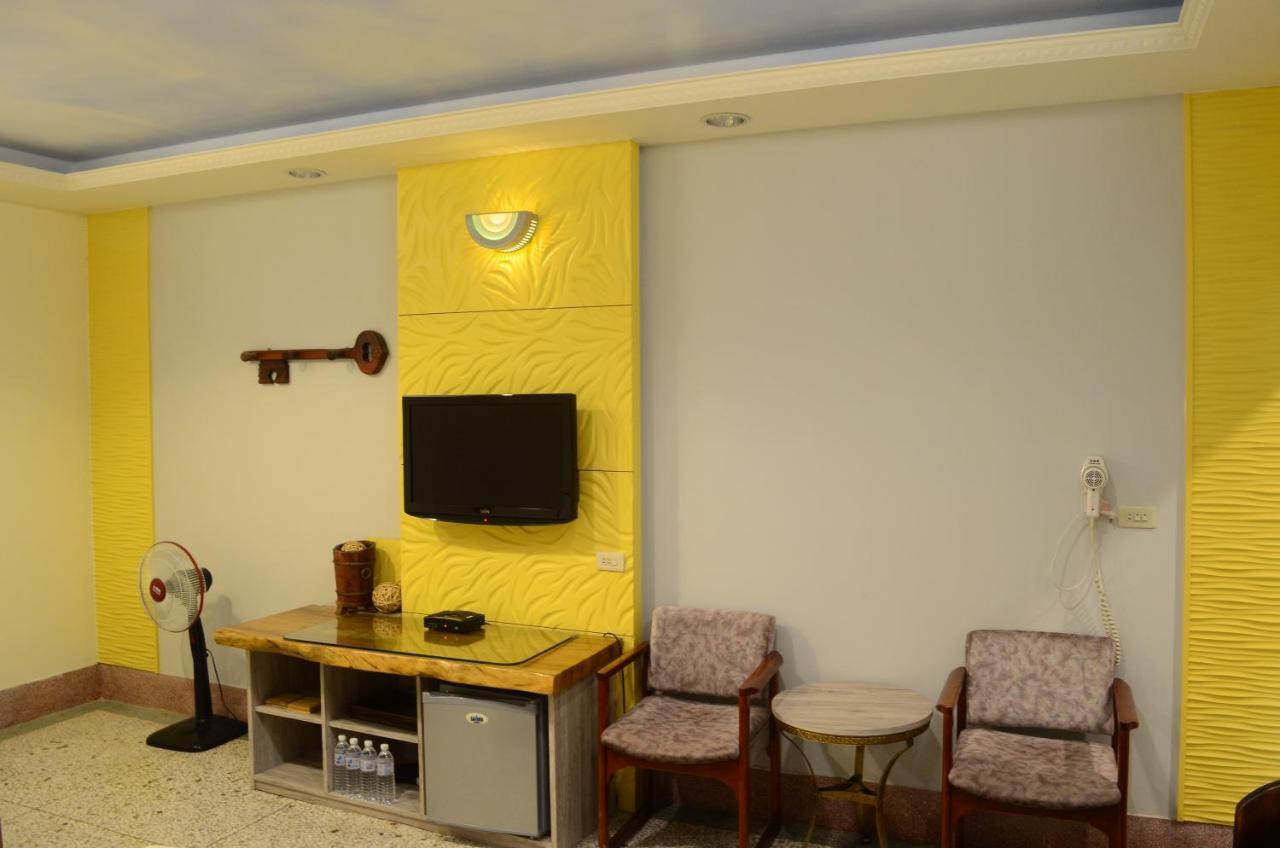 Jia Yuan Homestay Heng-ch'un Buitenkant foto